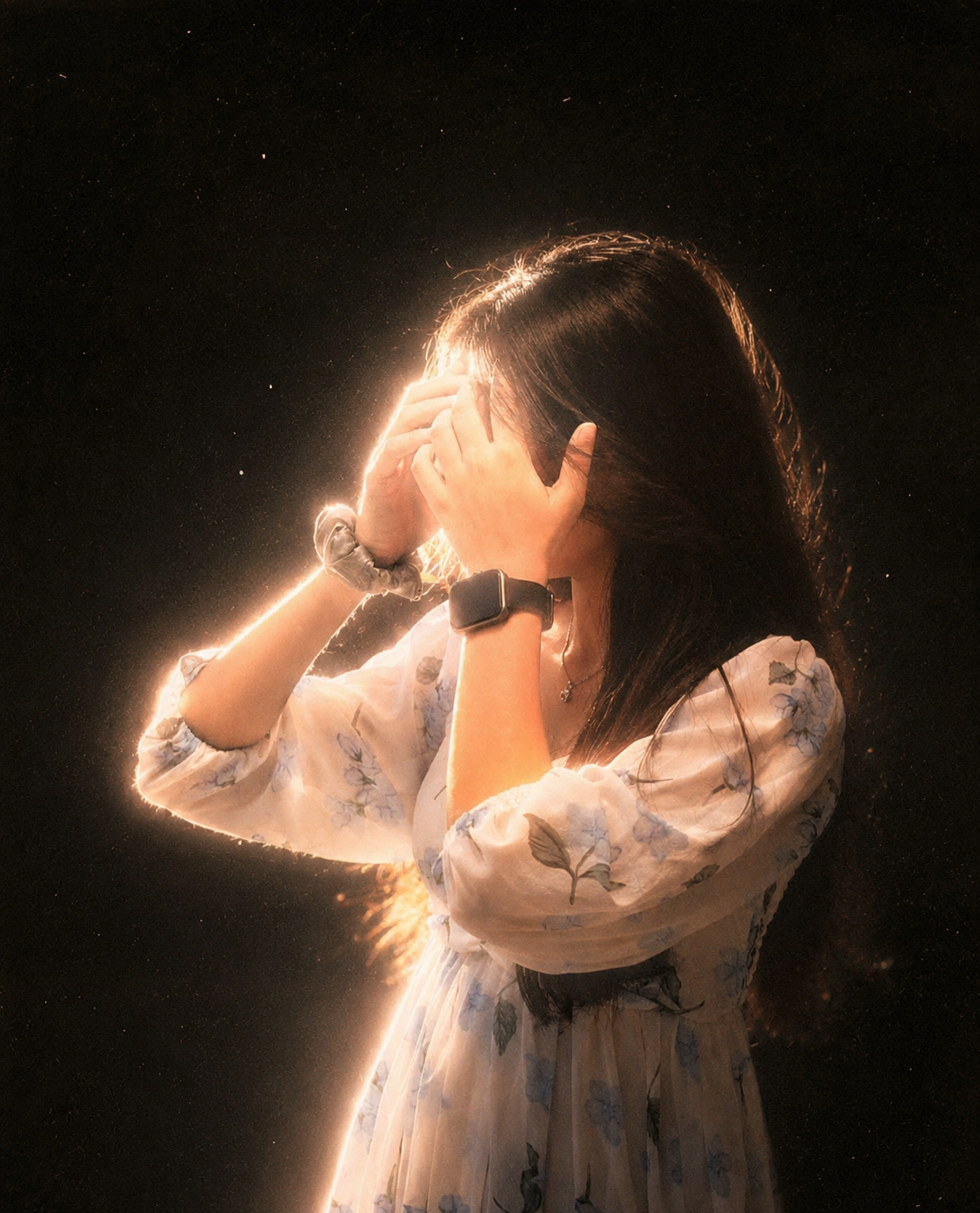 Dramatic Flash Glow Photo Editing Prompt (2026)